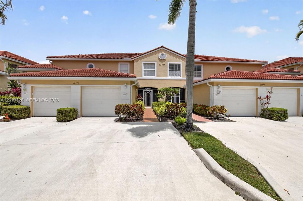 Photo of 12474 Crystal Pointe Dr #101, Boynton Beach, FL 33437 (MLS # A12013328)