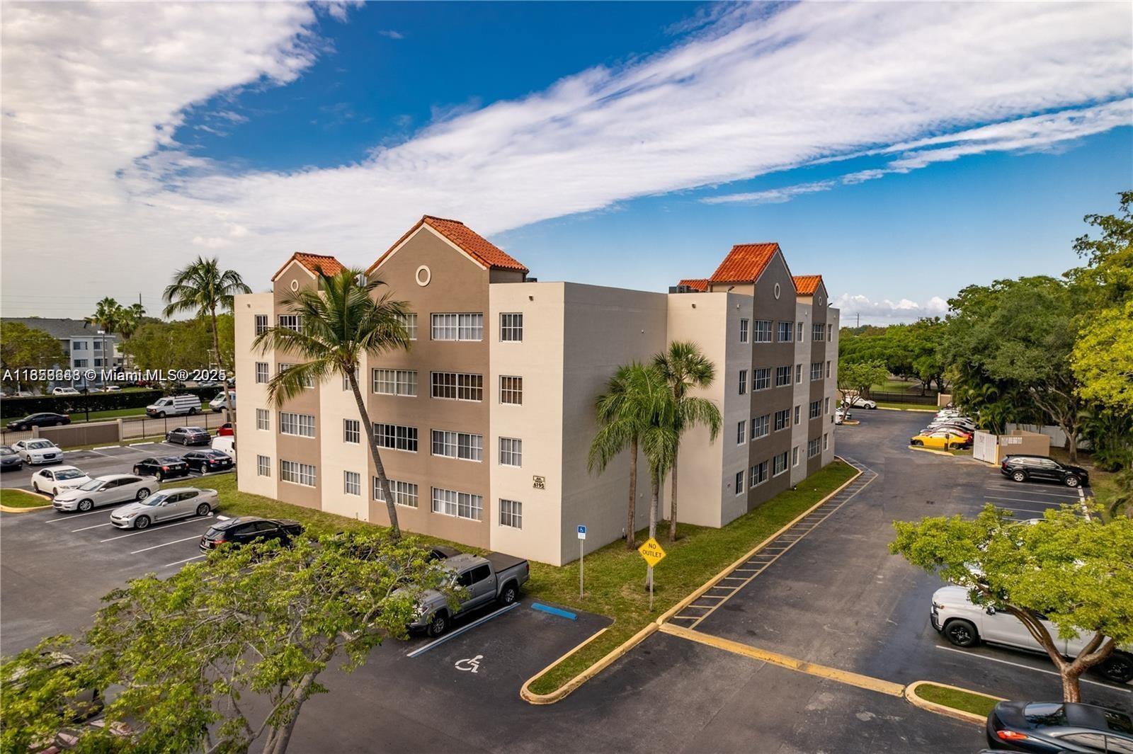 Spacious and bright 1-bedroom unit in the desirable Mirassou Condo community. Features include an open layout, plenty of natural light, and in-unit washer and dryer for your convenience. Community Amenities:
Swimming pool, Fitness center, Clubhouse, Tennis courts, 24/7 security, Ample parking.Great Location:
Close to shopping centers, restaurants, parks, and major highways. Easy access to public transportation and just minutes from schools and entertainment.