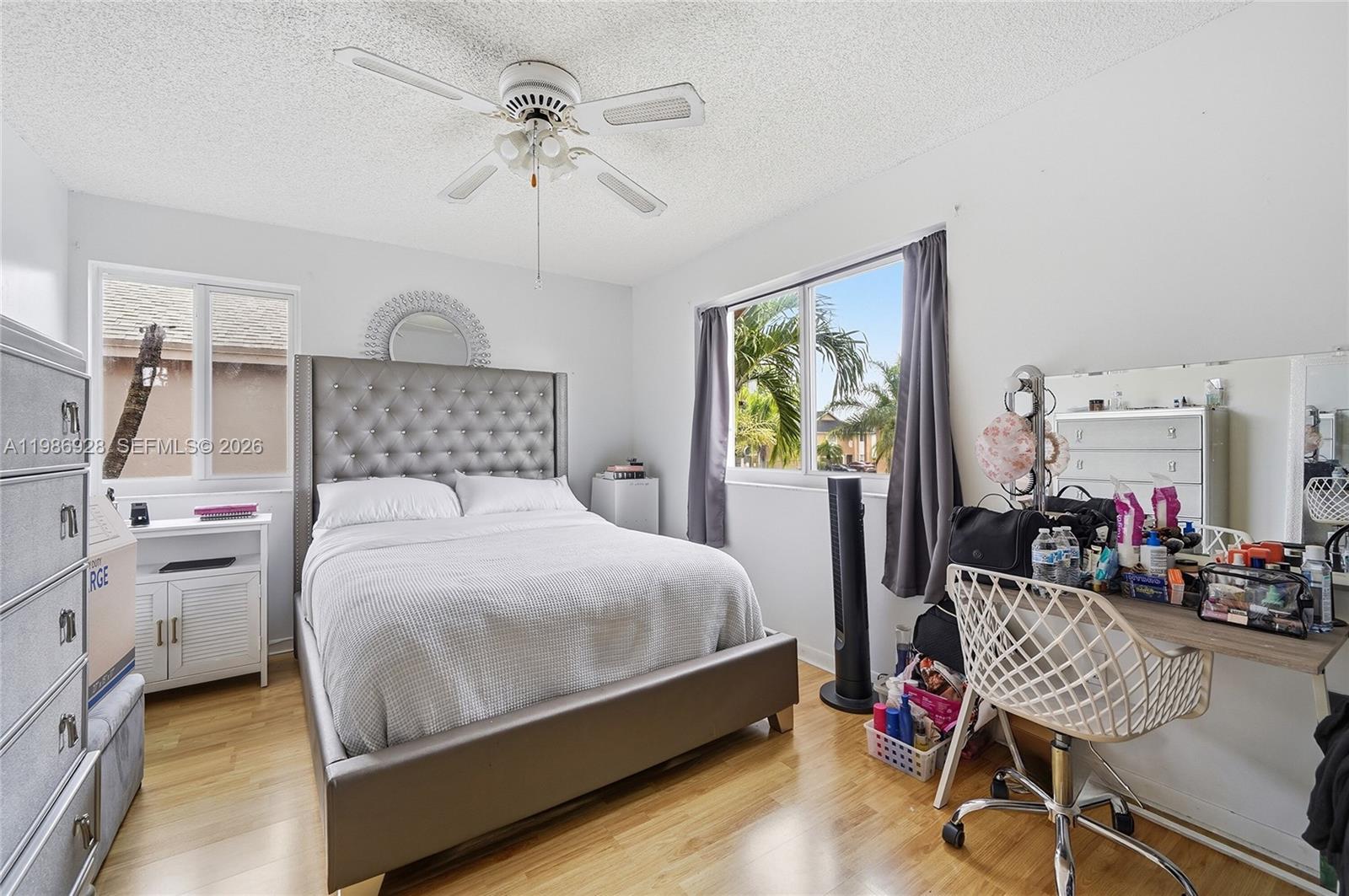 LAKESIDE SOUTH - Residential