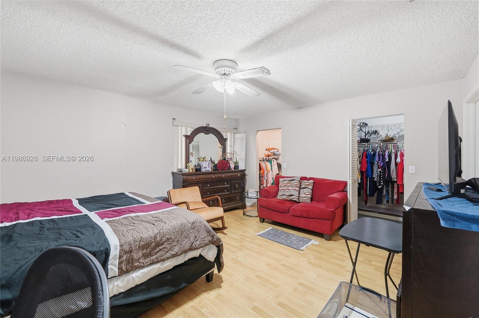 LAKESIDE SOUTH - Residential