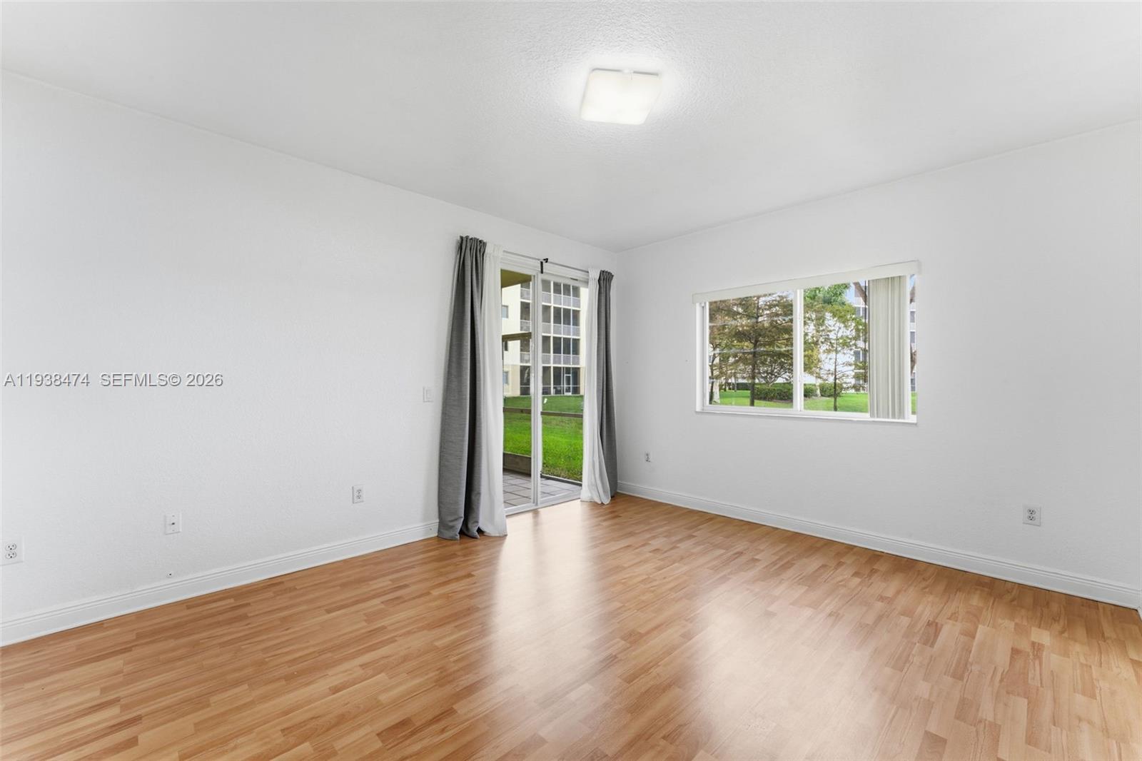 CAPTIVA CONDO E - Residential