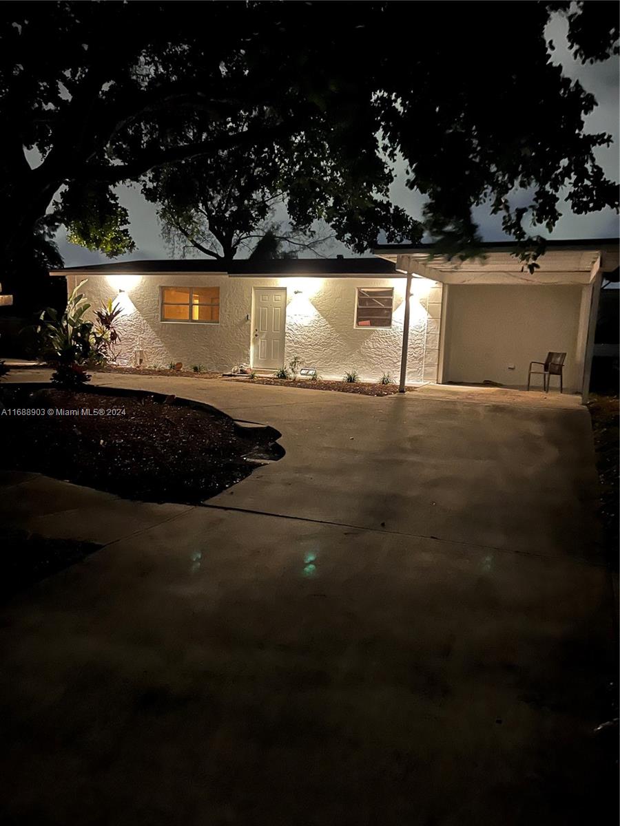 PARK MANOR 1 - Residential Lease