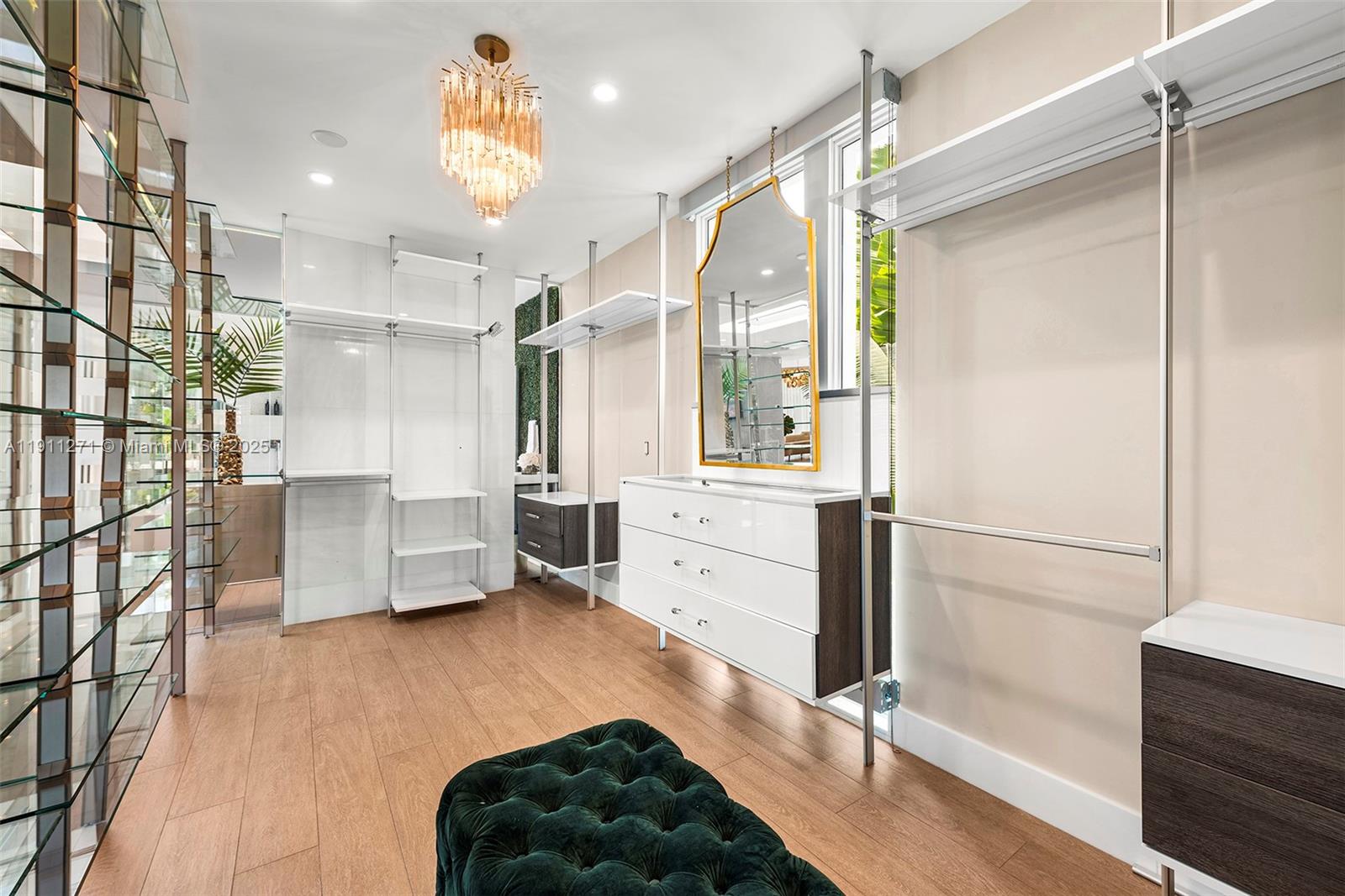 BEACH WAY HEIGHTS UNIT - Residential