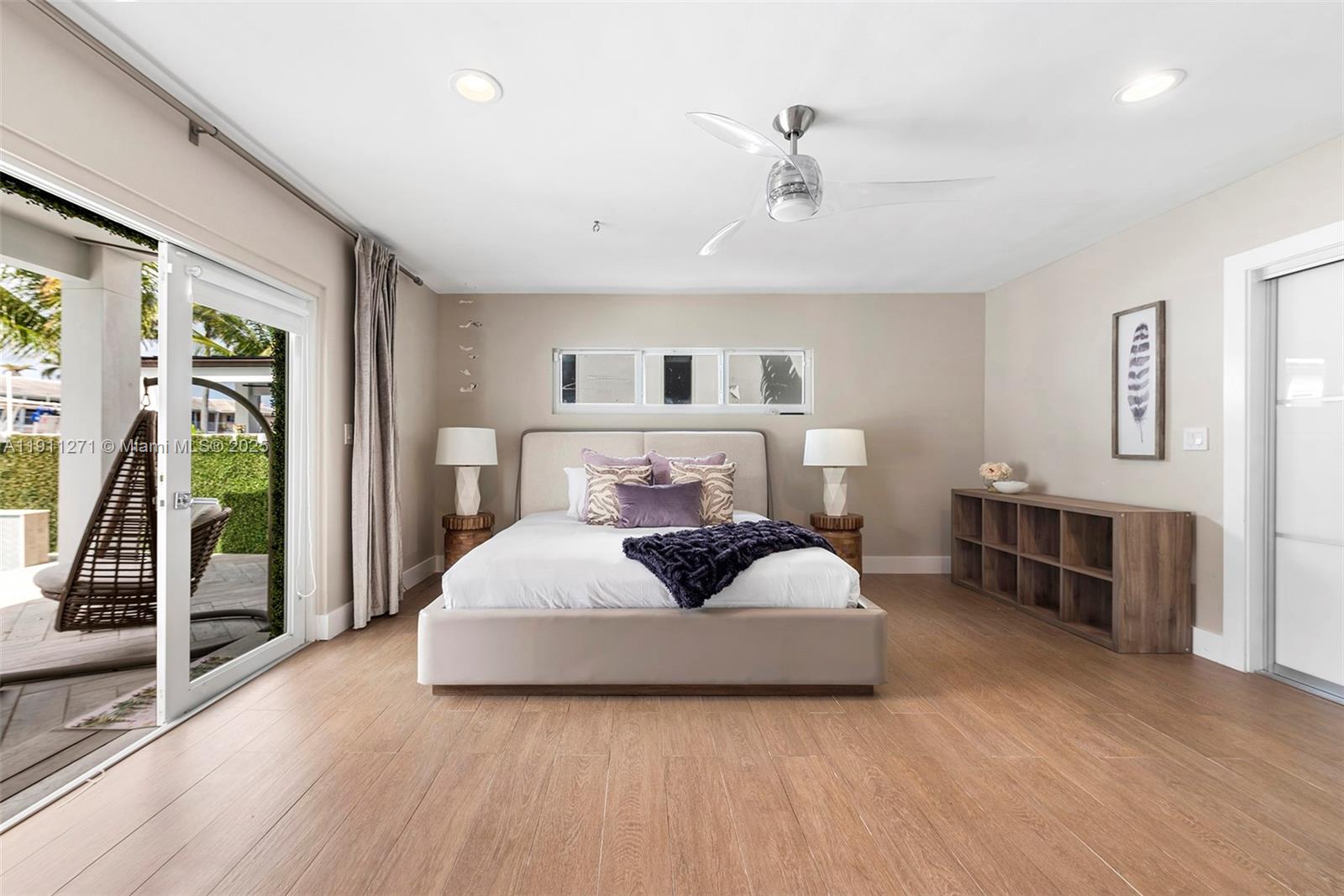 BEACH WAY HEIGHTS UNIT - Residential