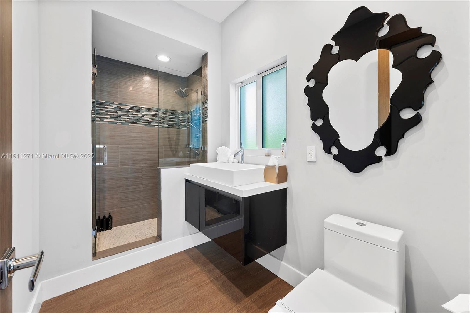 BEACH WAY HEIGHTS UNIT - Residential