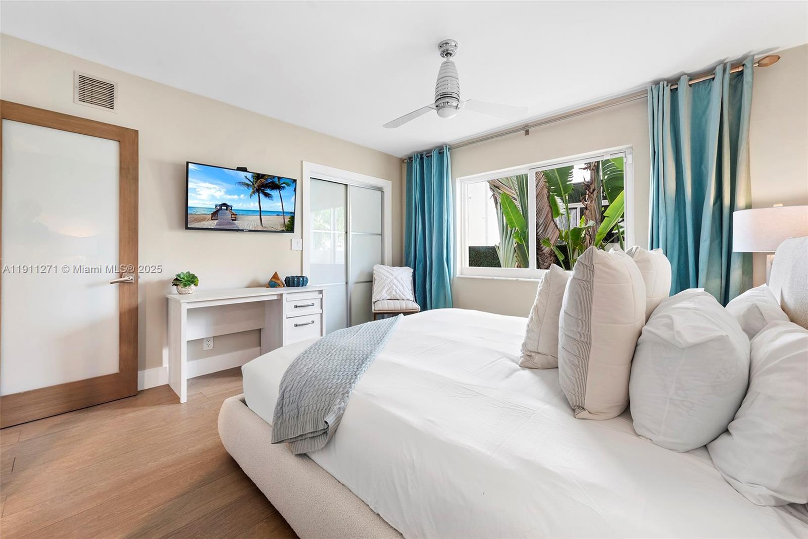 BEACH WAY HEIGHTS UNIT - Residential