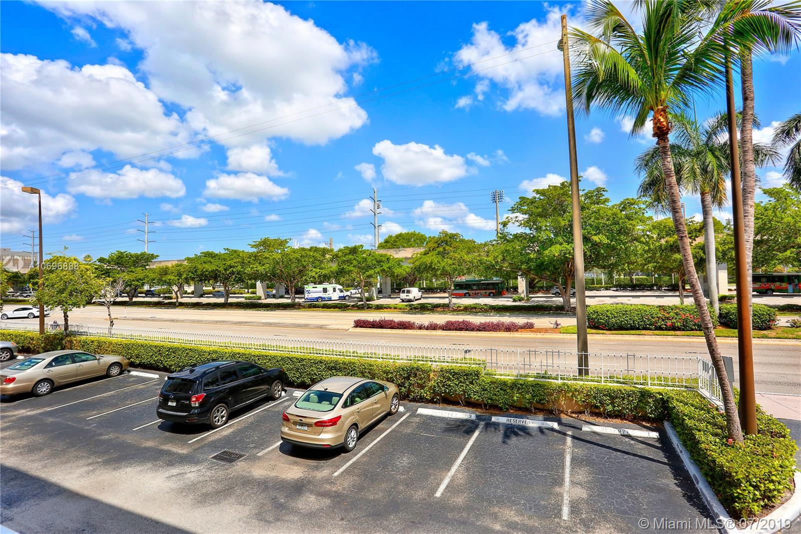 UNIVERSITY INN CONDO - Residential