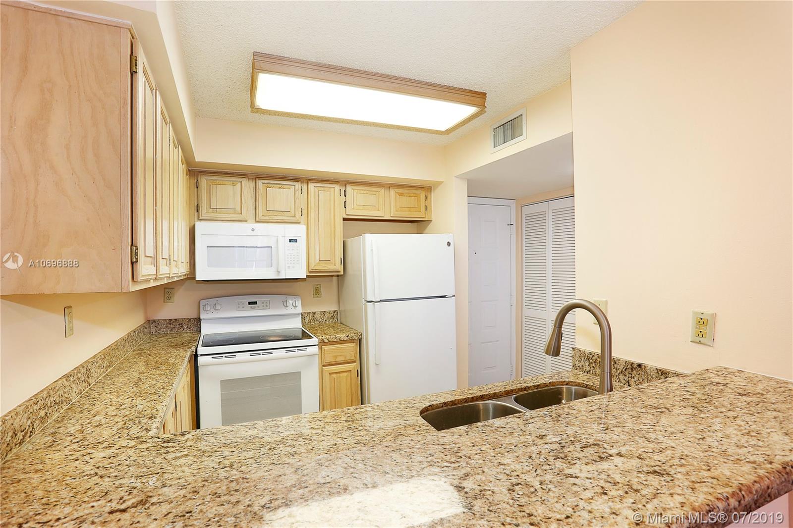 UNIVERSITY INN CONDO - Residential