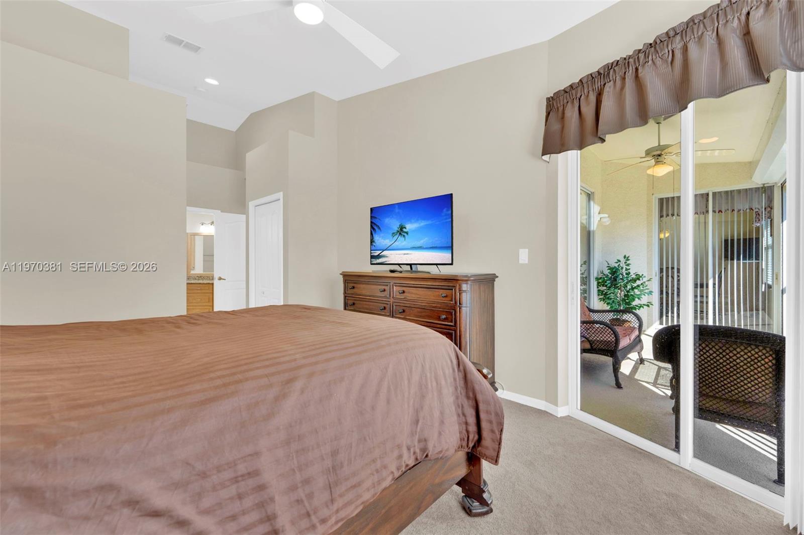 EAGLE RIDGE LAKES - Residential