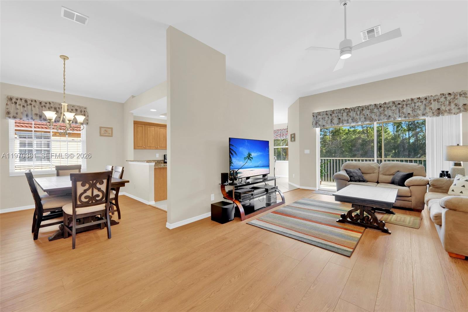 EAGLE RIDGE LAKES - Residential