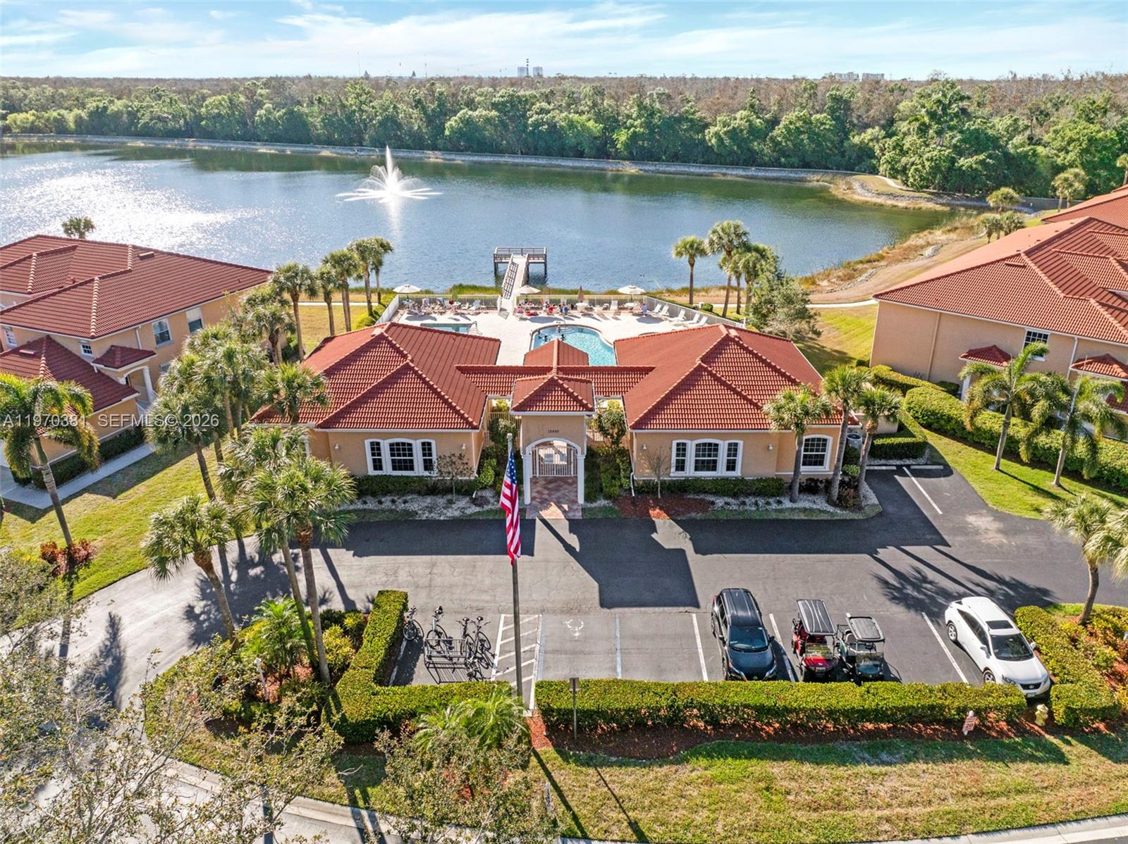 EAGLE RIDGE LAKES - Residential