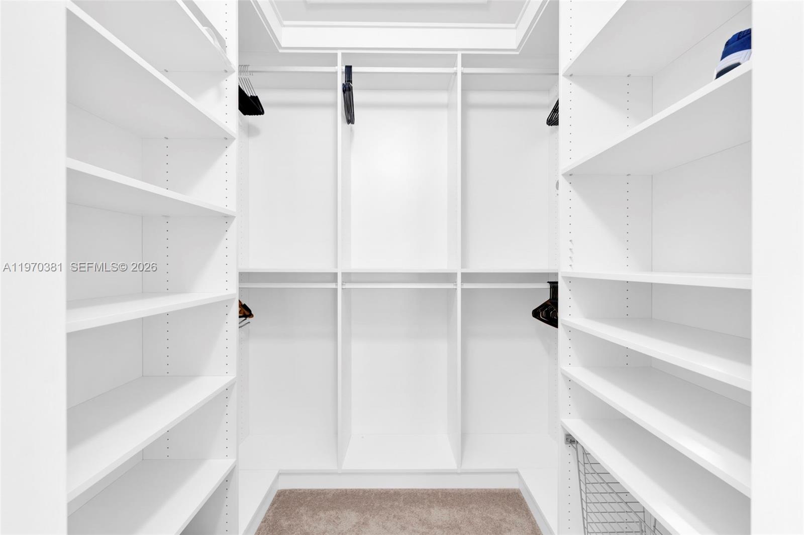 EAGLE RIDGE LAKES - Residential