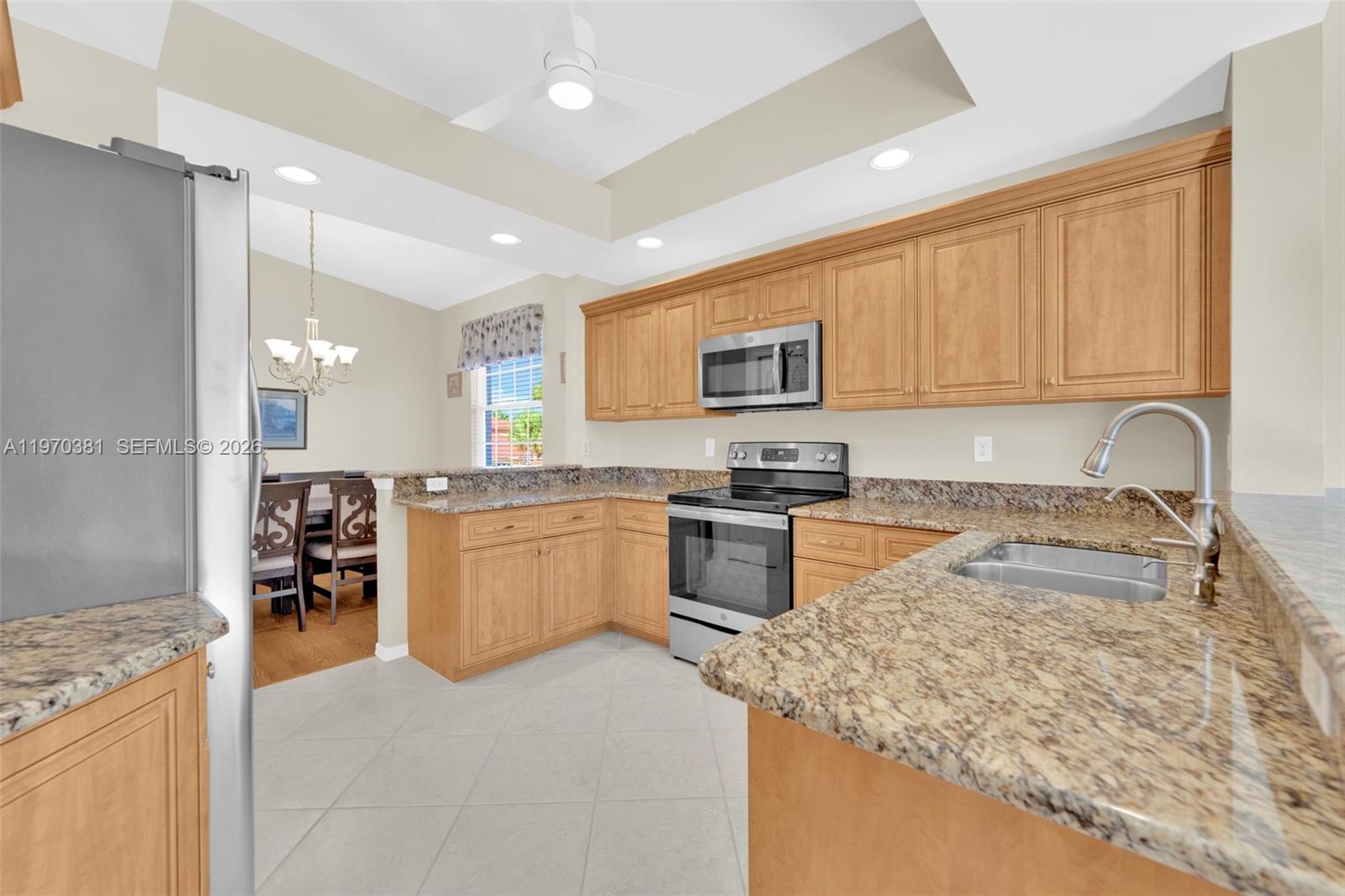 EAGLE RIDGE LAKES - Residential