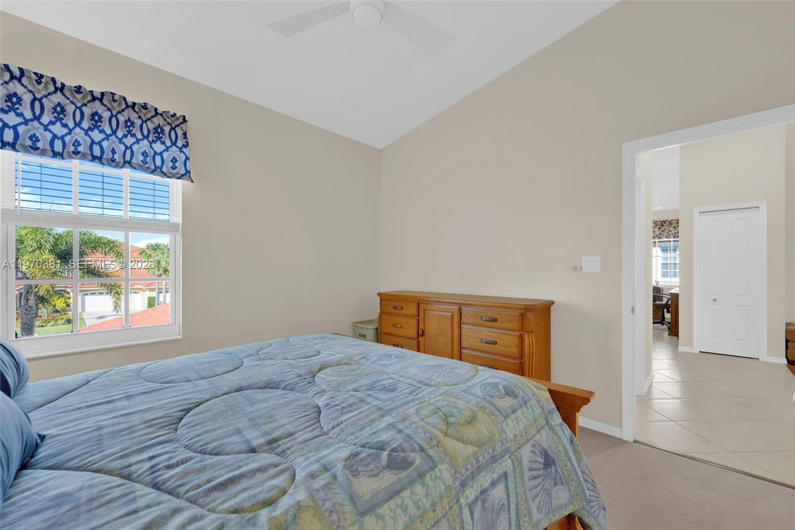 EAGLE RIDGE LAKES - Residential