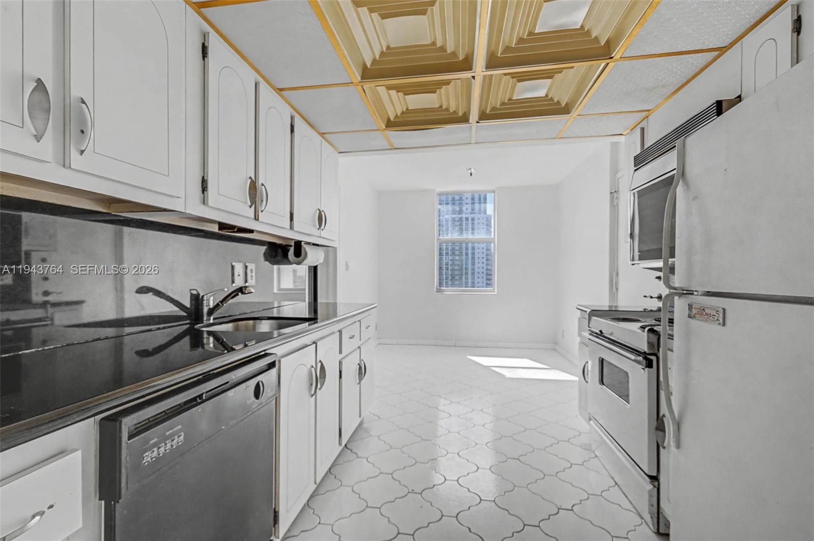 PRINCE GEORGE ARMS CONDO - Residential