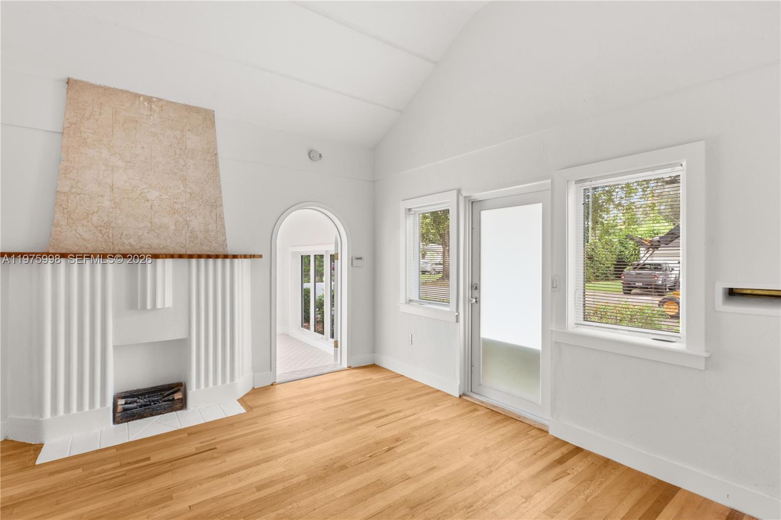 CORAL GABLES GRANADA SEC - Residential Lease