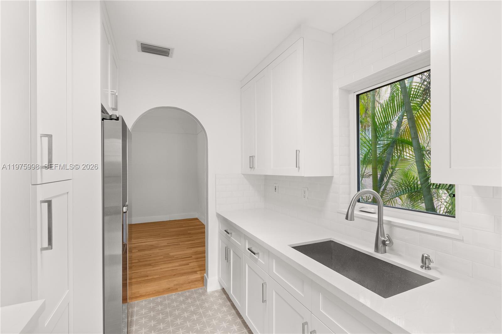 CORAL GABLES GRANADA SEC - Residential Lease