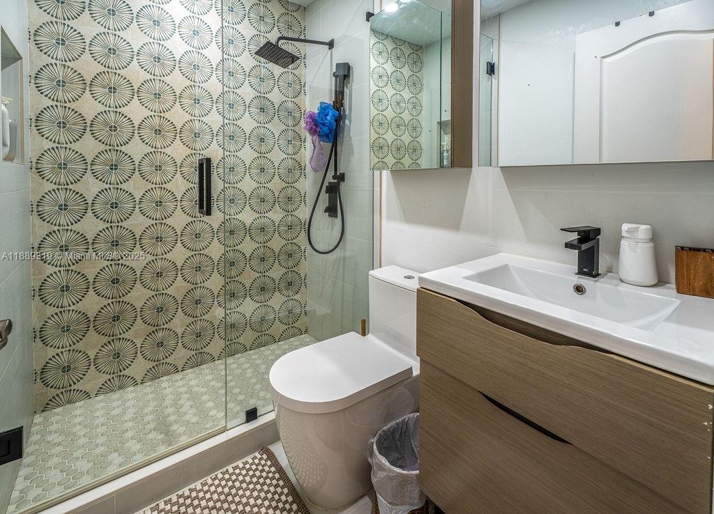 DORAL ISLES CARIBBEAN - Residential