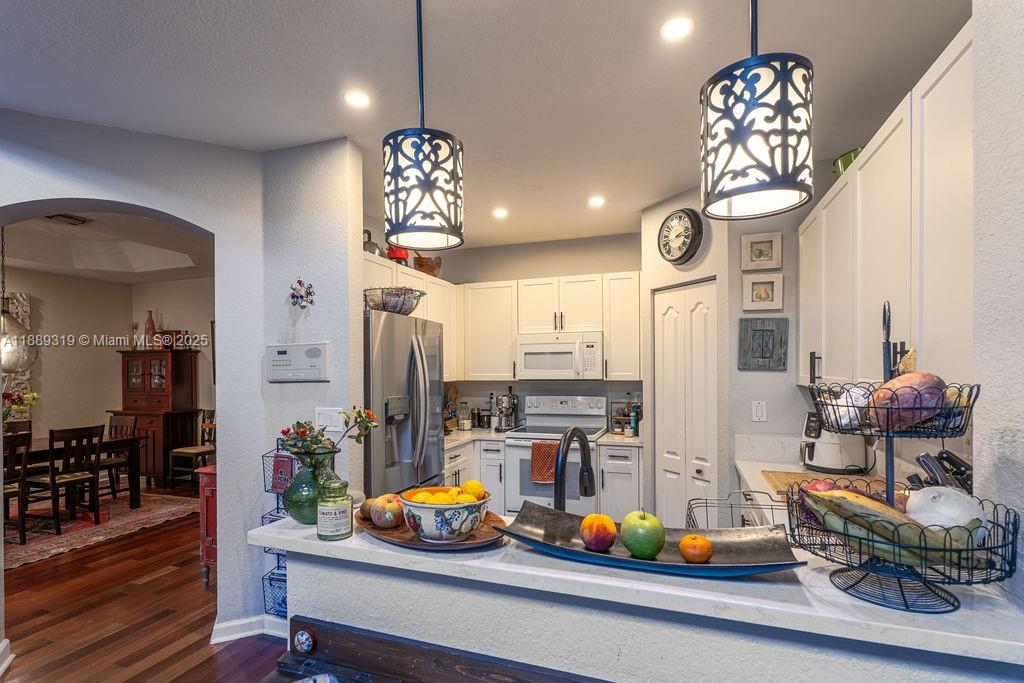DORAL ISLES CARIBBEAN - Residential