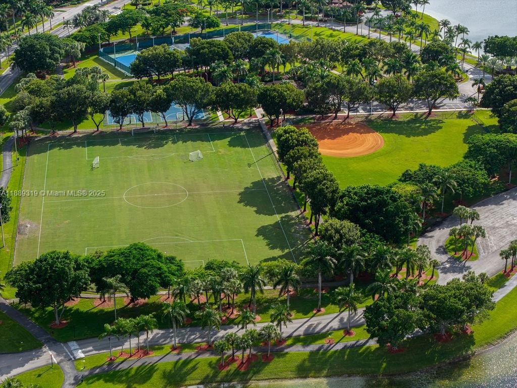 DORAL ISLES CARIBBEAN - Residential