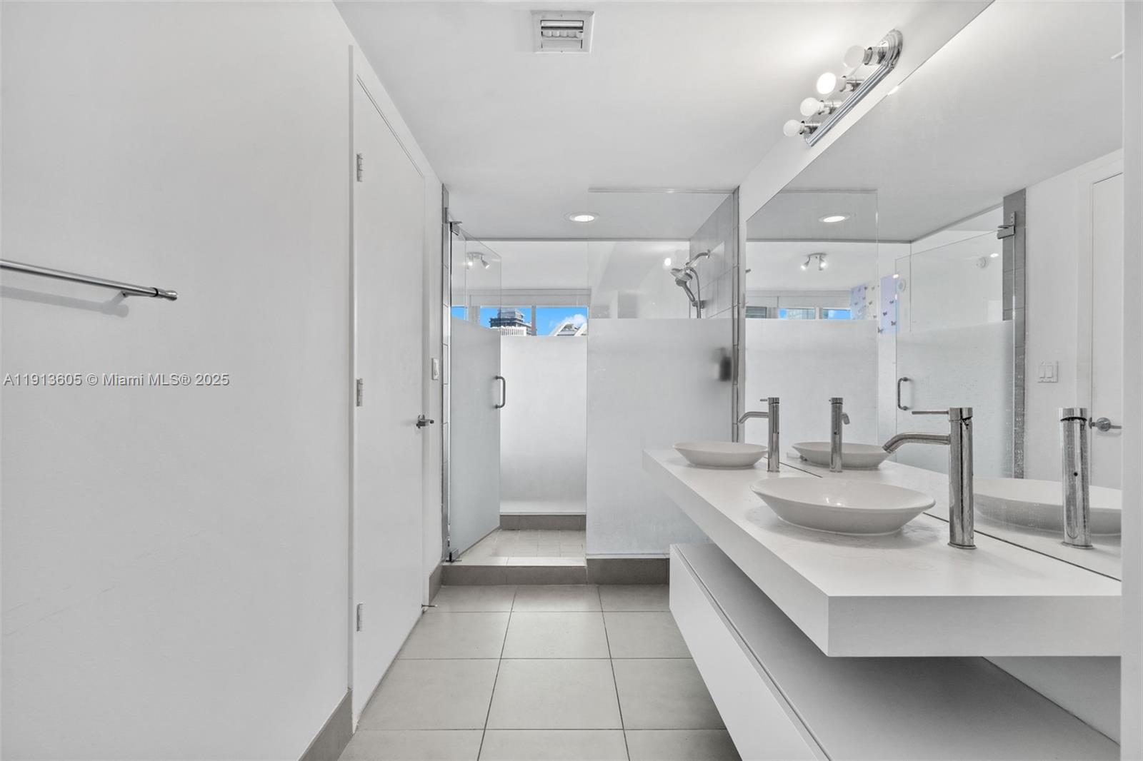 MINT CONDO - Residential Lease