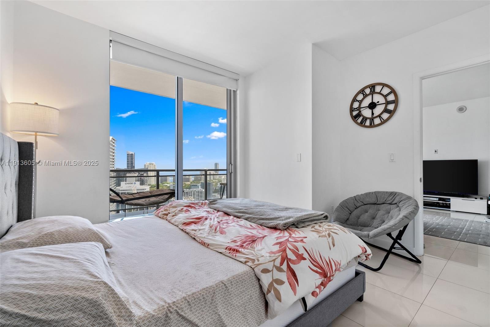 MINT CONDO - Residential Lease