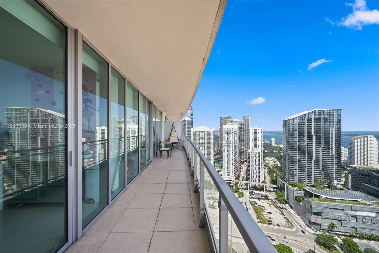 MINT CONDO - Residential Lease