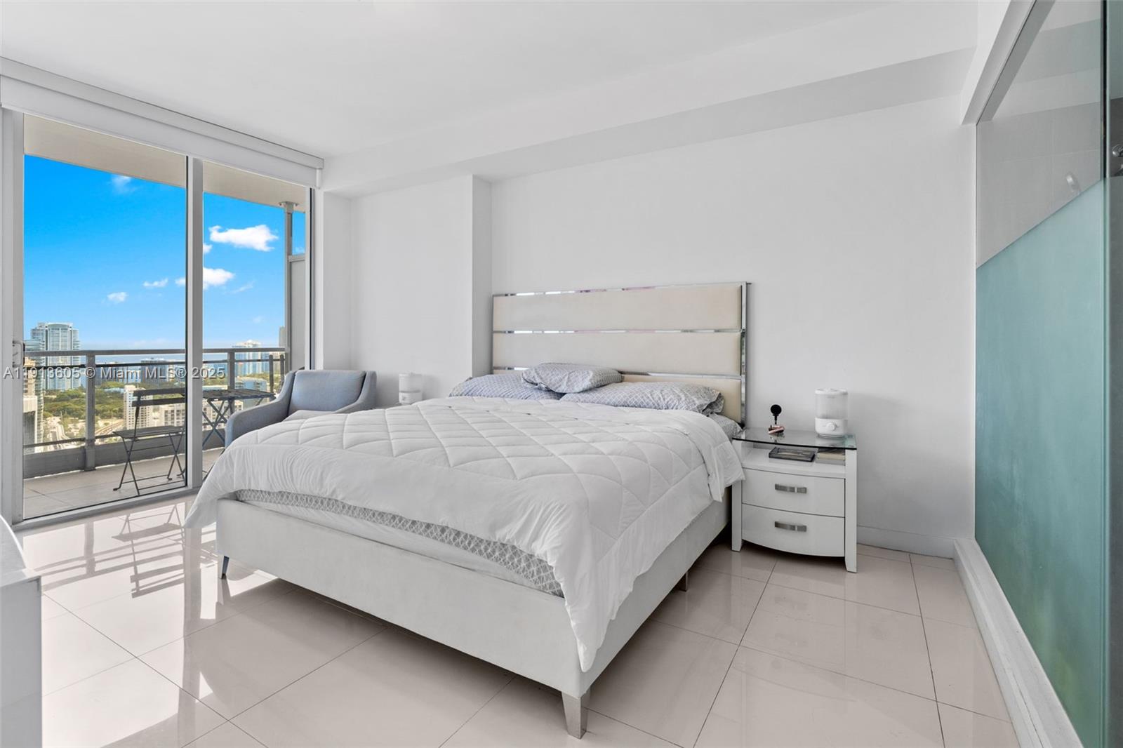 MINT CONDO - Residential Lease