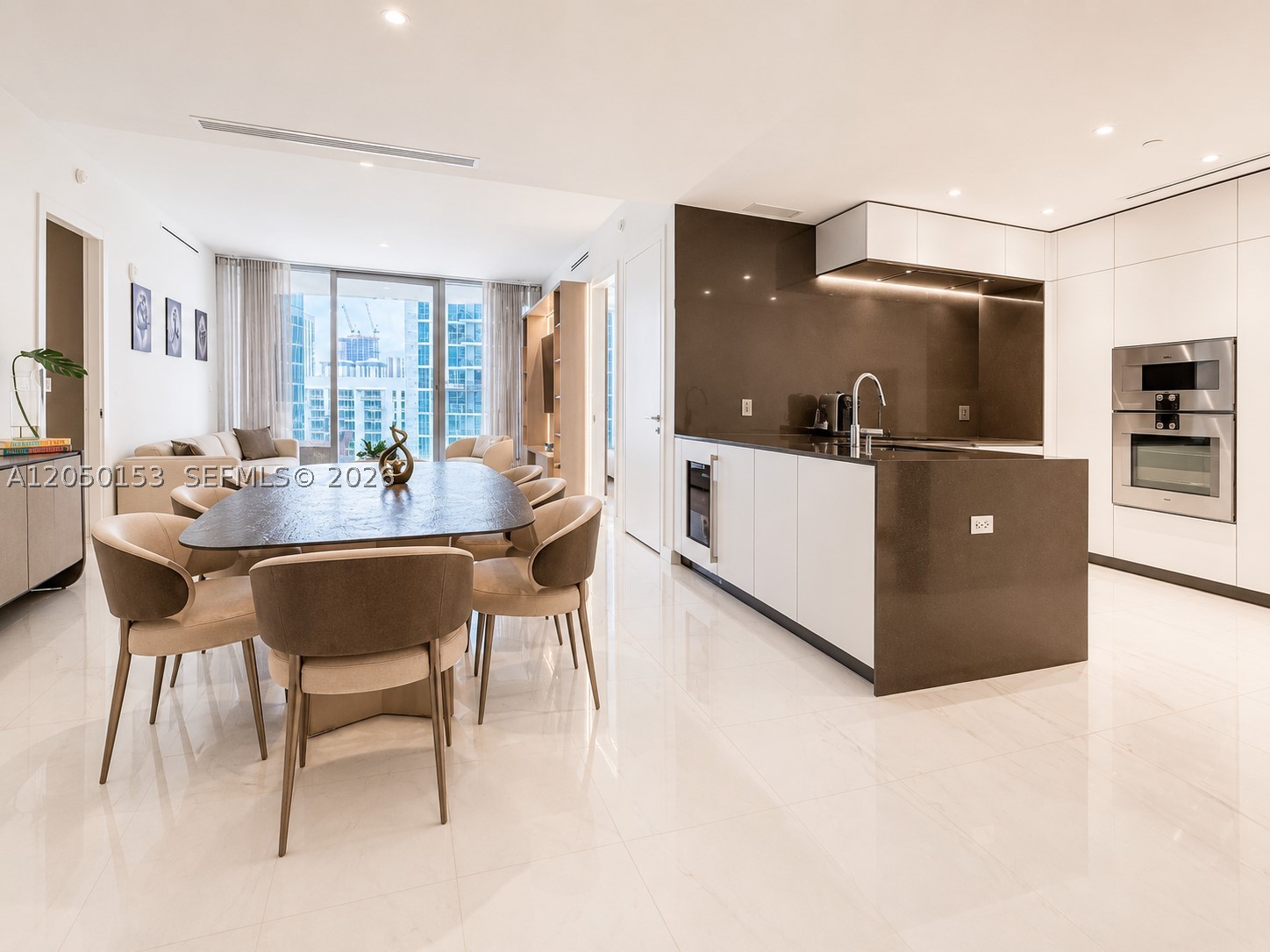300 Biscayne Boulevard Way 2609W