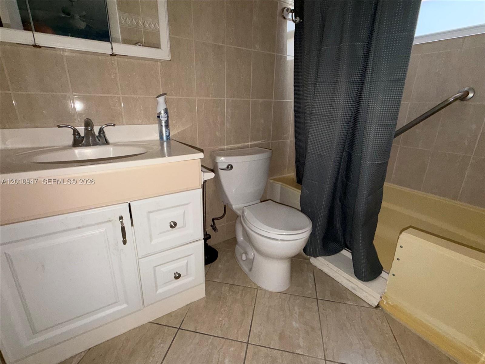 RONOLA APTS CONDO - Residential