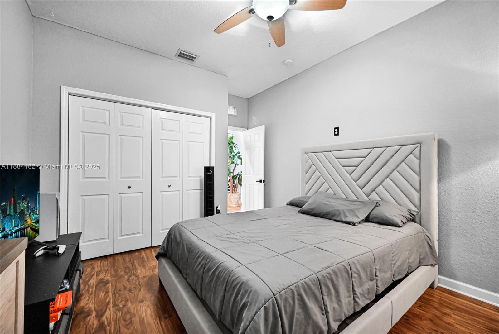 COURTS AT TUSCANY WEST - Residential