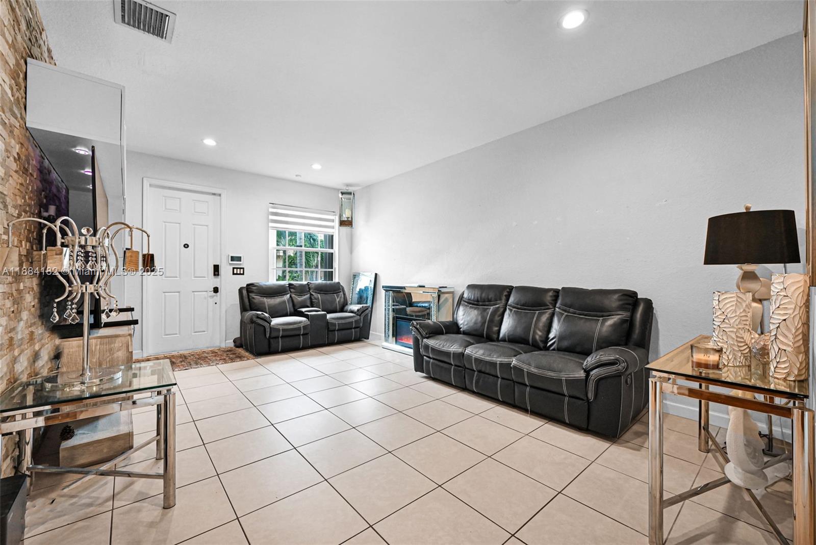 COURTS AT TUSCANY WEST - Residential