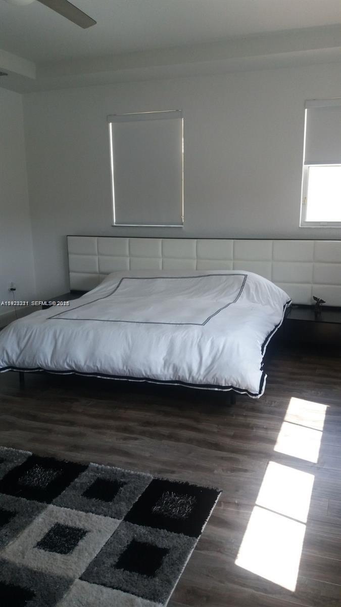 ISLANDS AT DORAL 1ST ADDN - Residential Lease