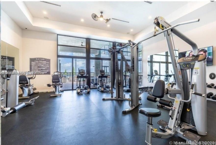 DUNNWOODY LAKE - Residential