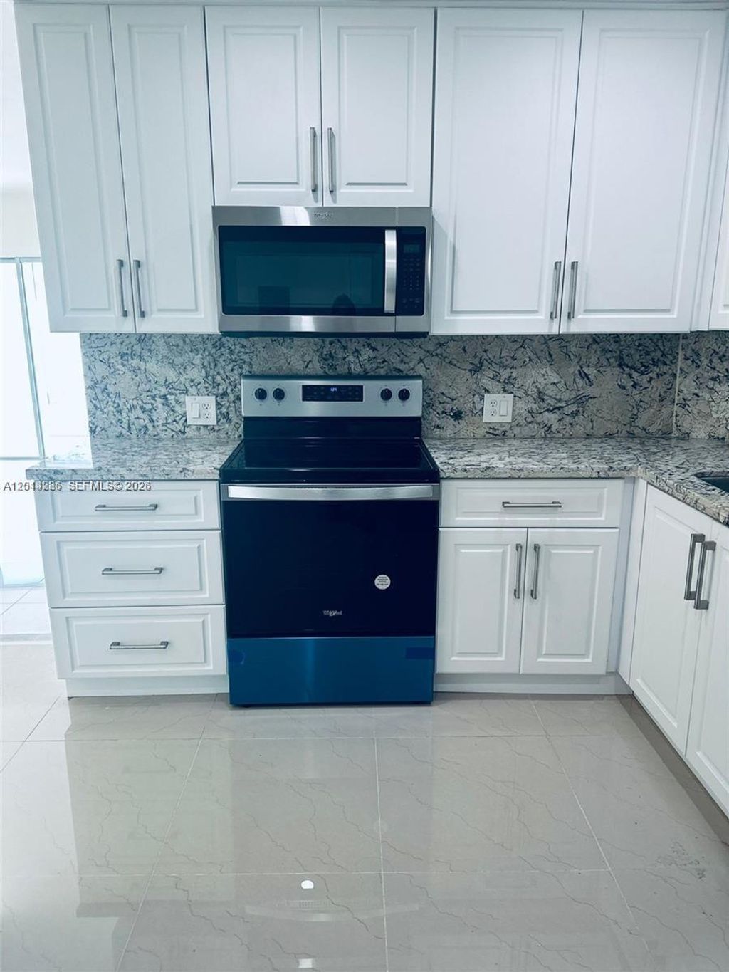 Photo of 4200 Hillcrest Dr #503, Hollywood, FL 33021 (MLS # A12014286)