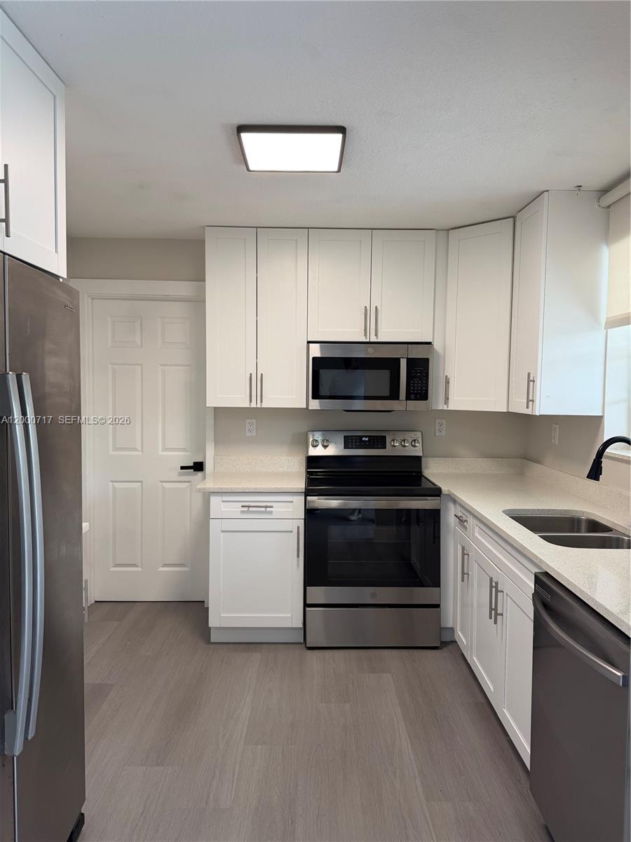 AURORA PARK SUB - Residential Lease