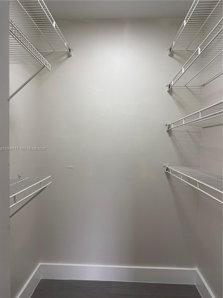 AURORA PARK SUB - Residential Lease