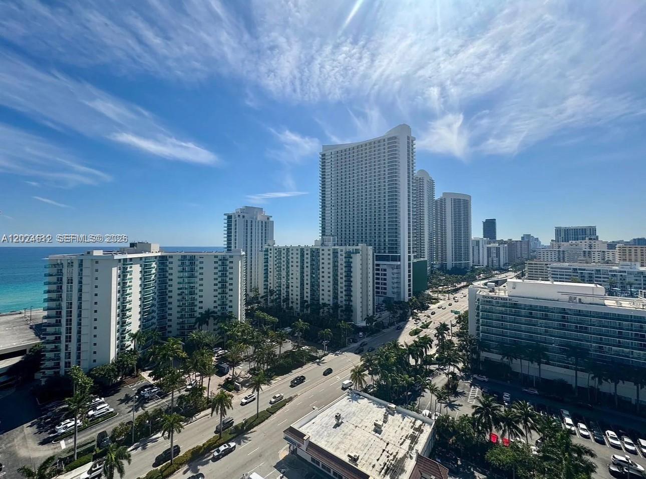 HALLMARK OF HOLLYWOOD CON - Residential Lease