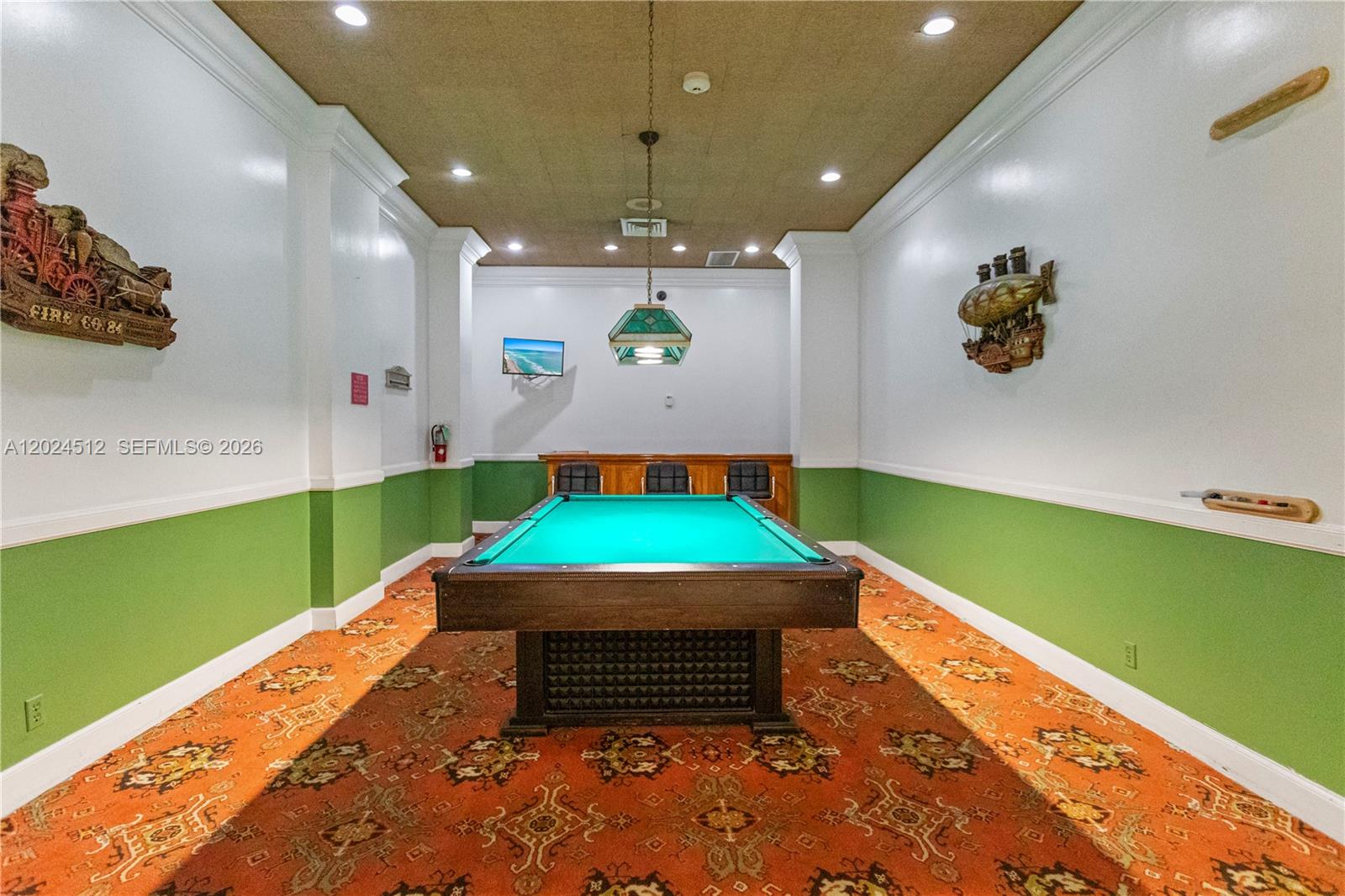 HALLMARK OF HOLLYWOOD CON - Residential Lease