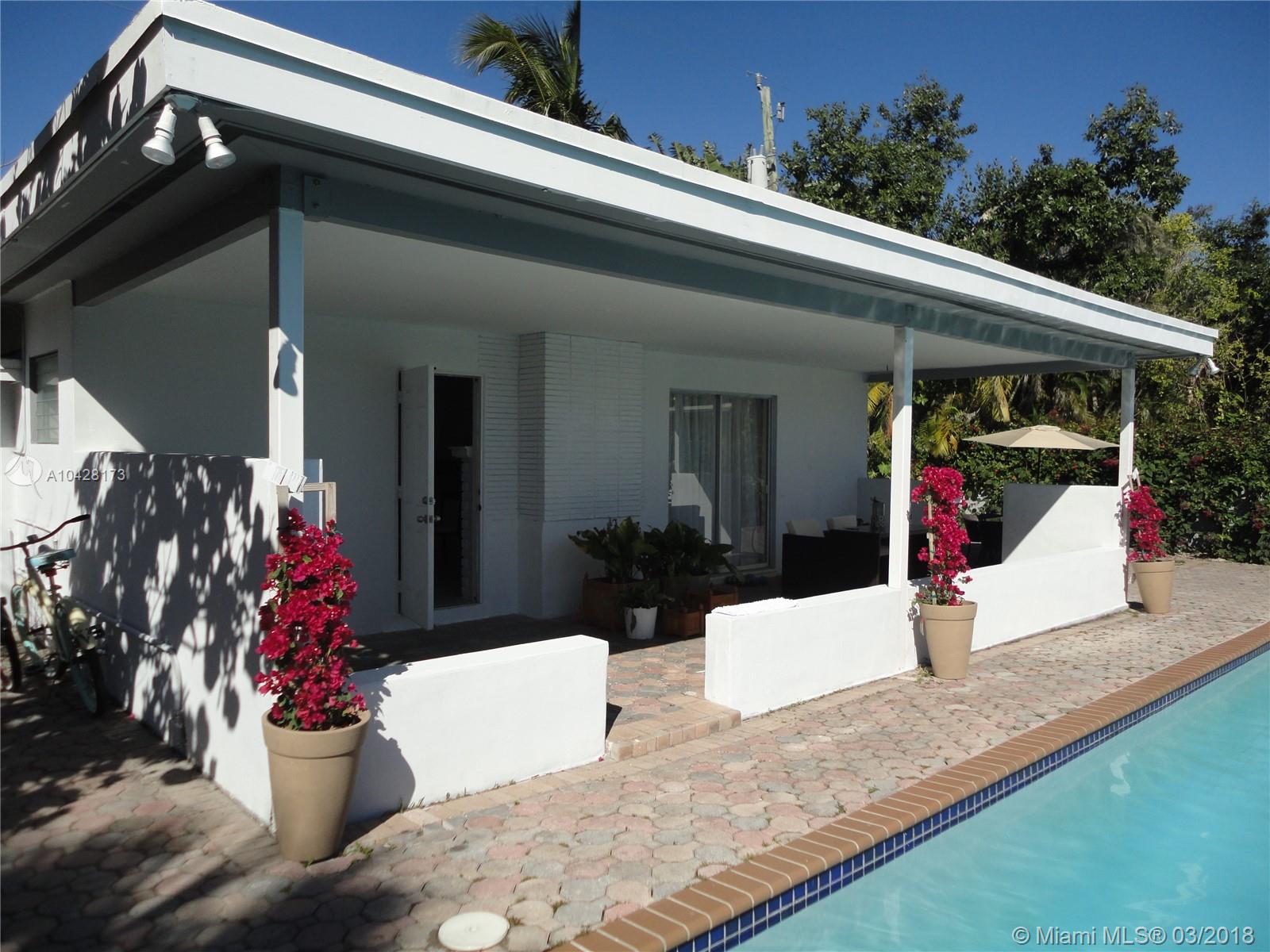 AVIATION COUNTRY CLUB 1ST - Residential