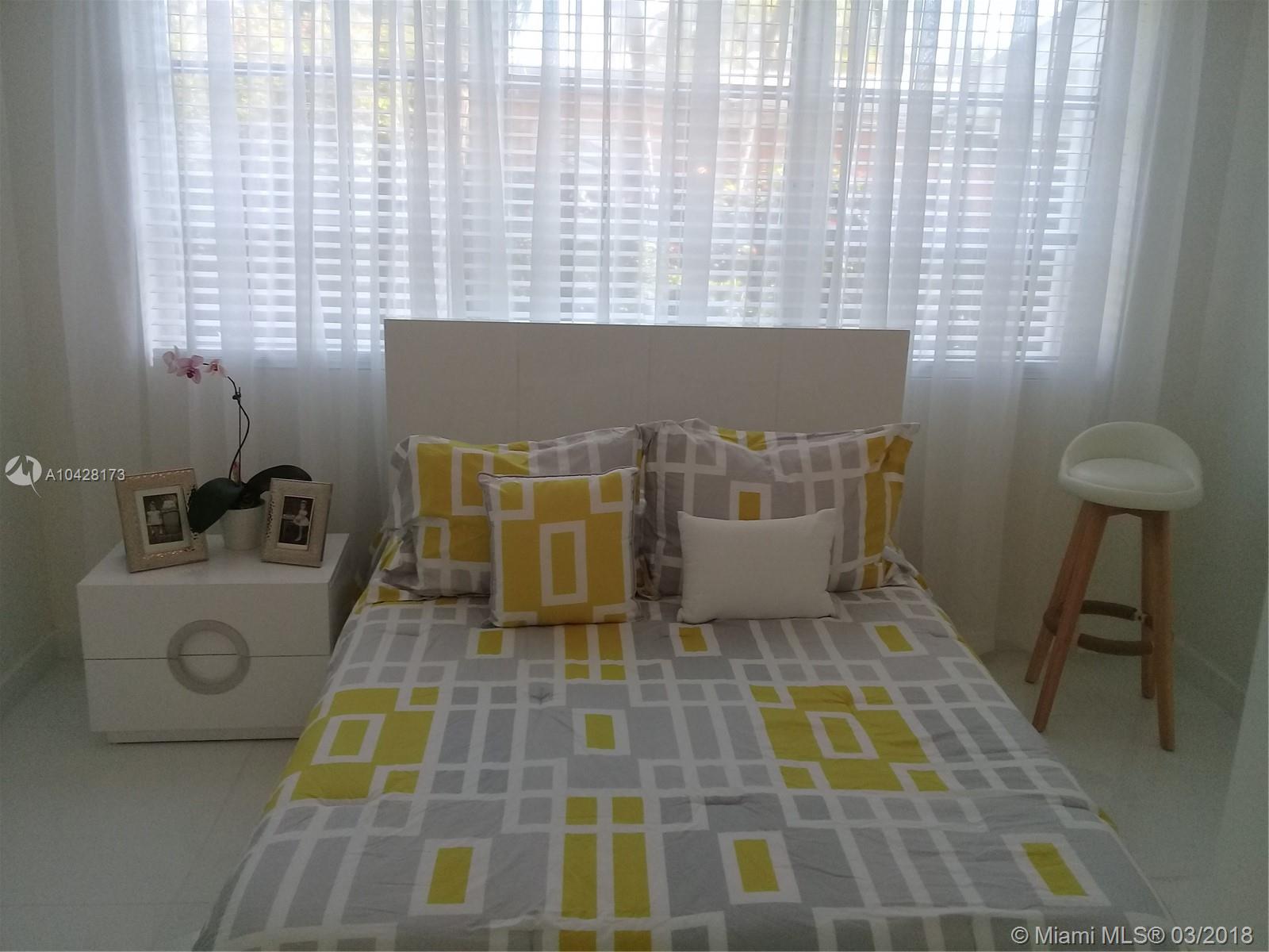 AVIATION COUNTRY CLUB 1ST - Residential