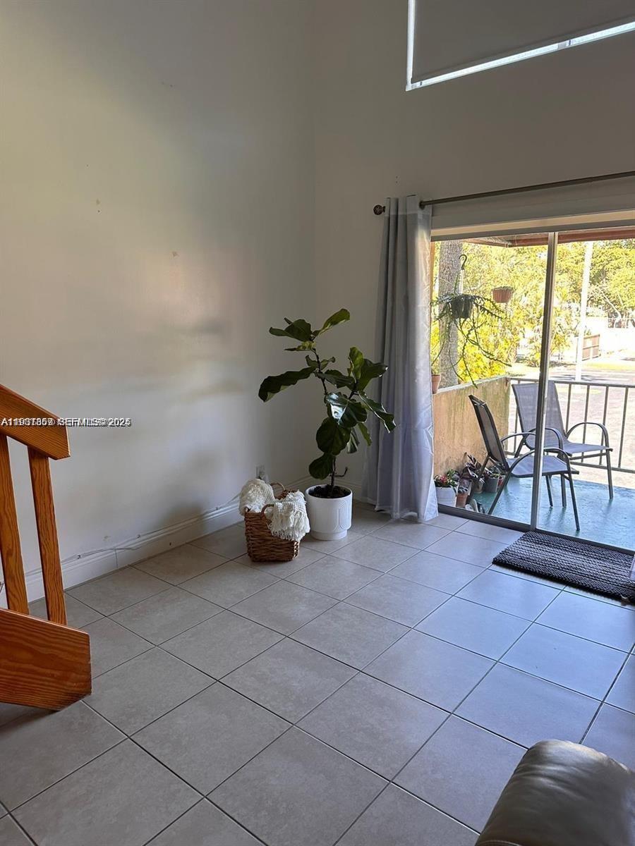 18101 NW 68th Ave C202