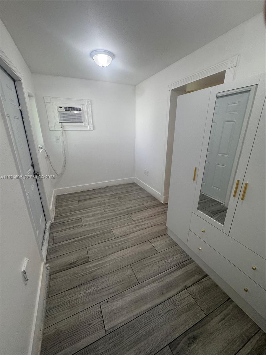 OLYMPIA HEIGHTS - Residential