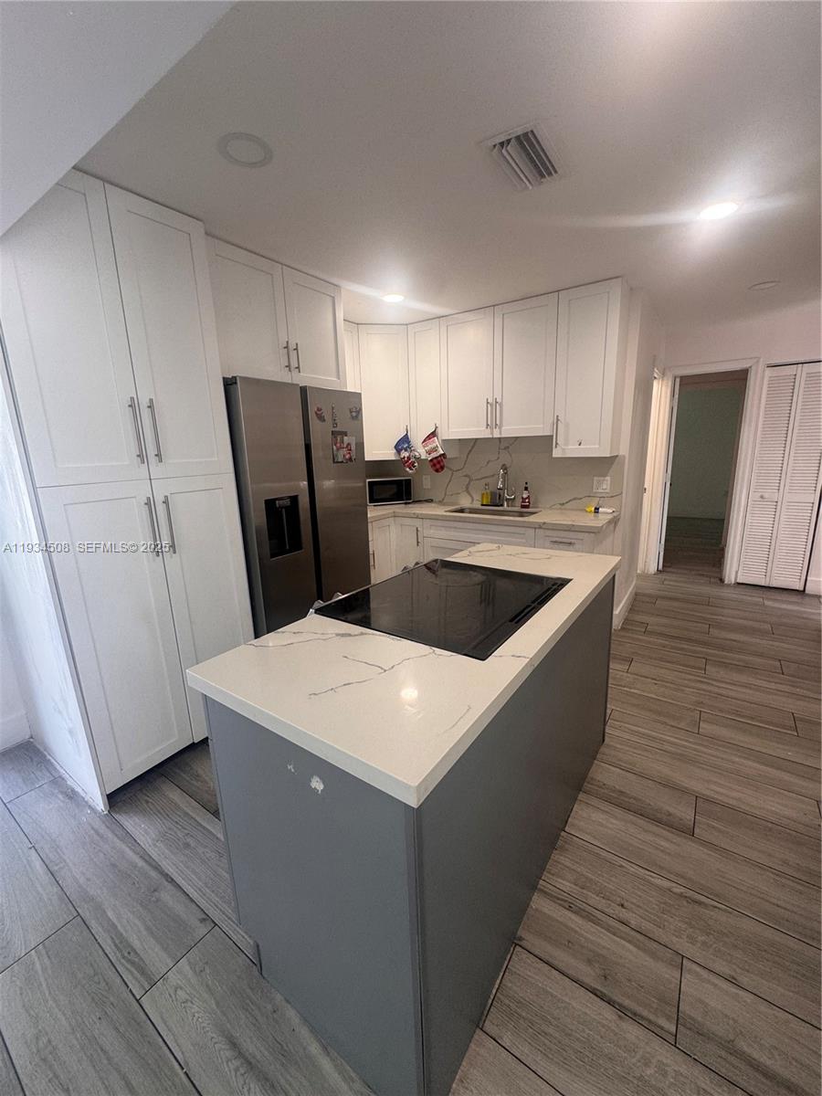 OLYMPIA HEIGHTS - Residential