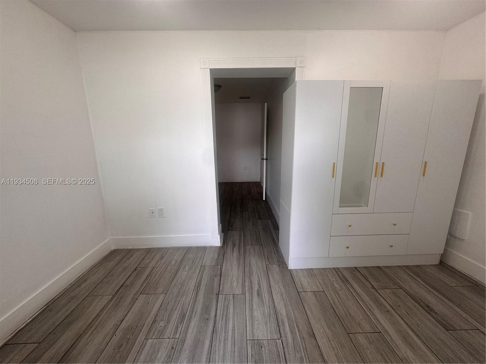 OLYMPIA HEIGHTS - Residential