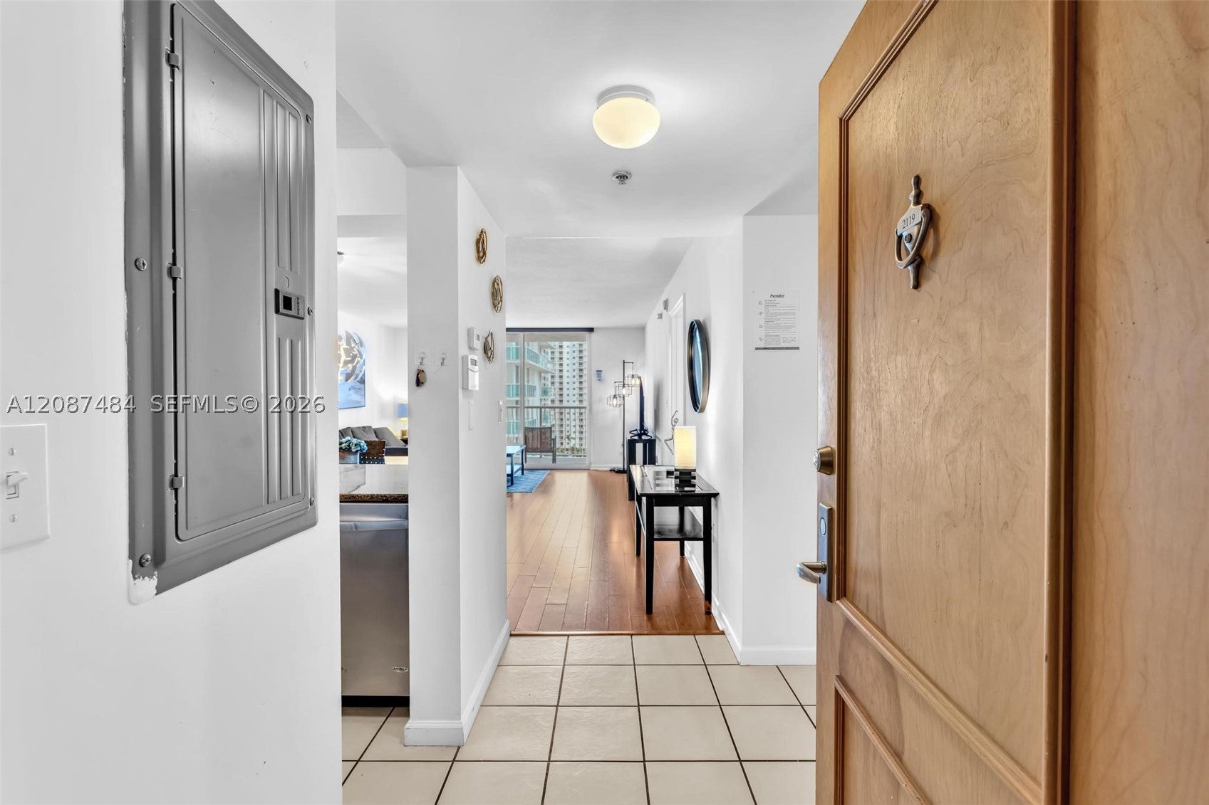 1200 Brickell Bay Dr 2119