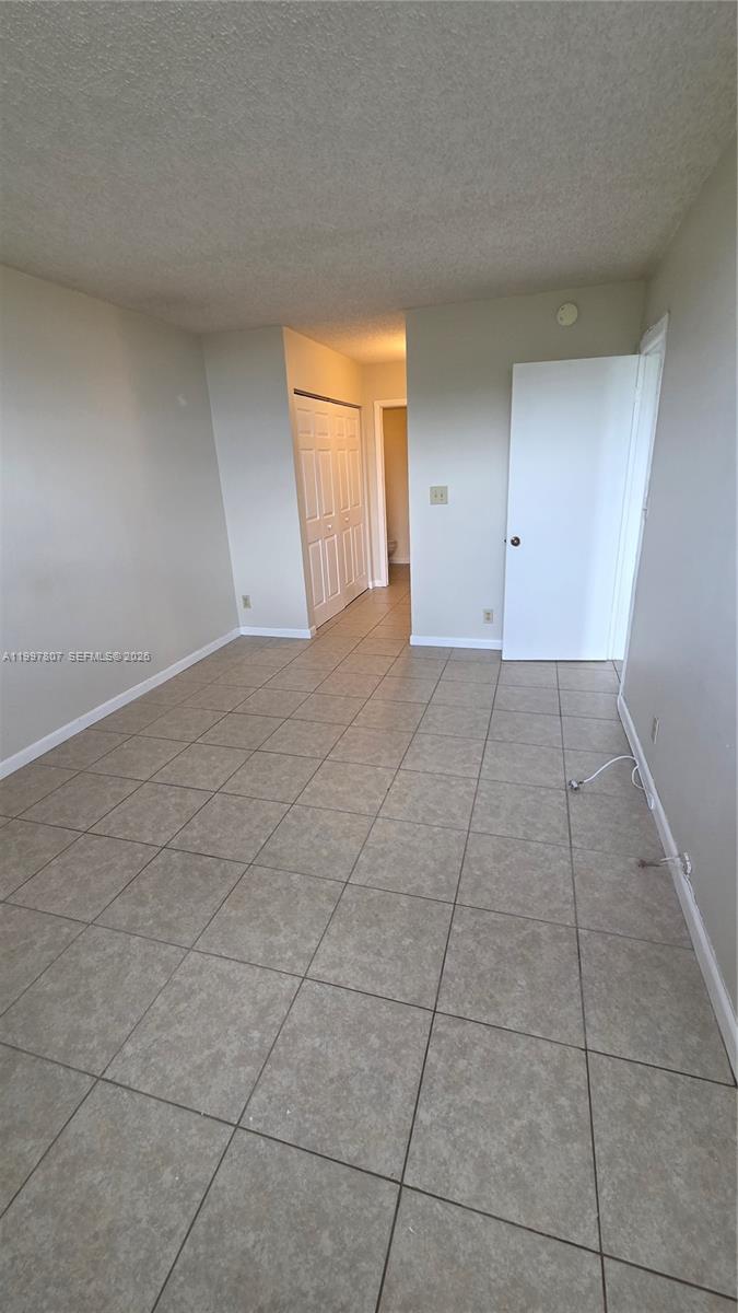 CORAL SPRINGS TOWER CLUB - Residential Lease