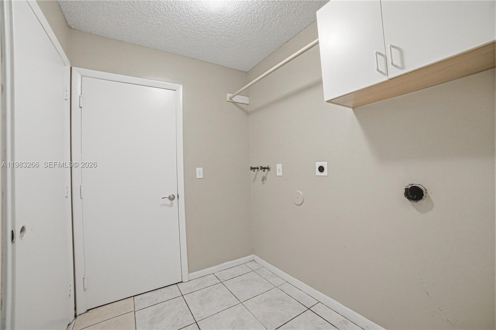 OAK GROVE AT FOREST RIDGE - Residential