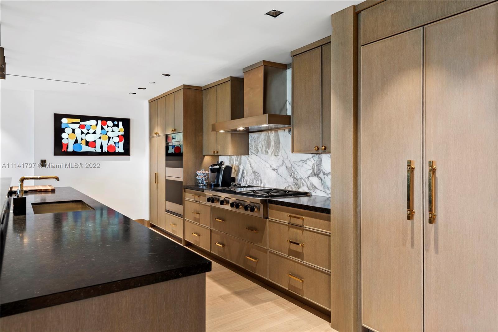 OCEAN HOUSE CONDO - Residential