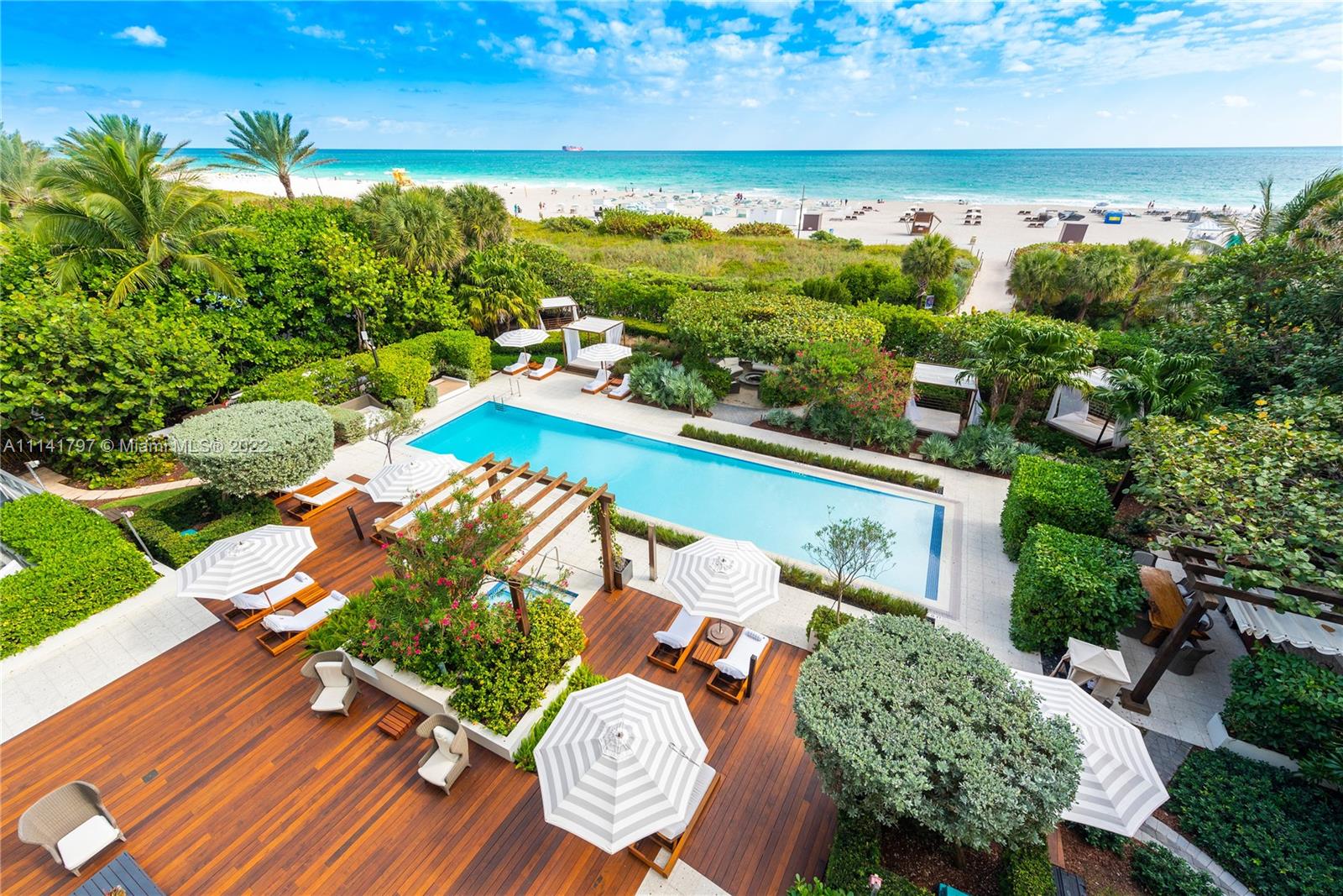 OCEAN HOUSE CONDO - Residential